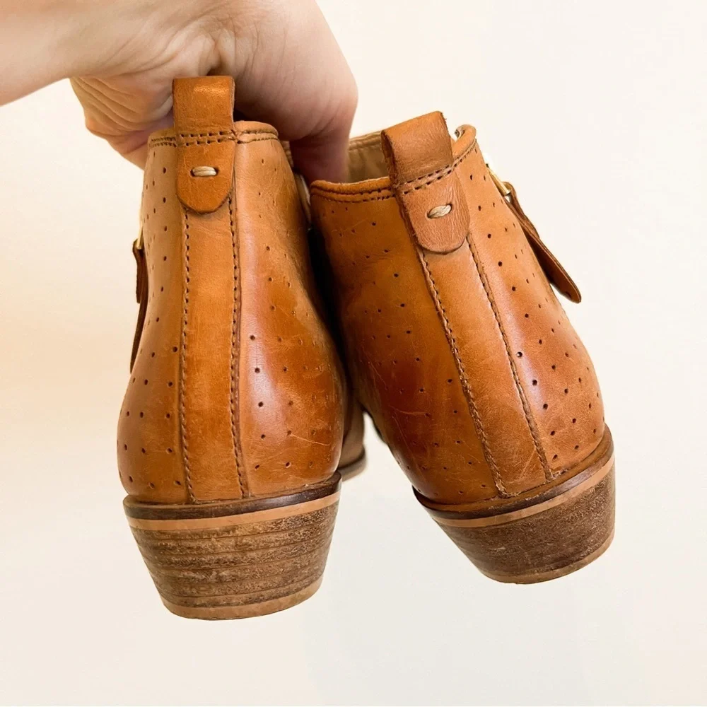 Roolee camel color